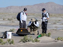 NASA Bawa Oleh-oleh Puing Asteorid ke Bumi
