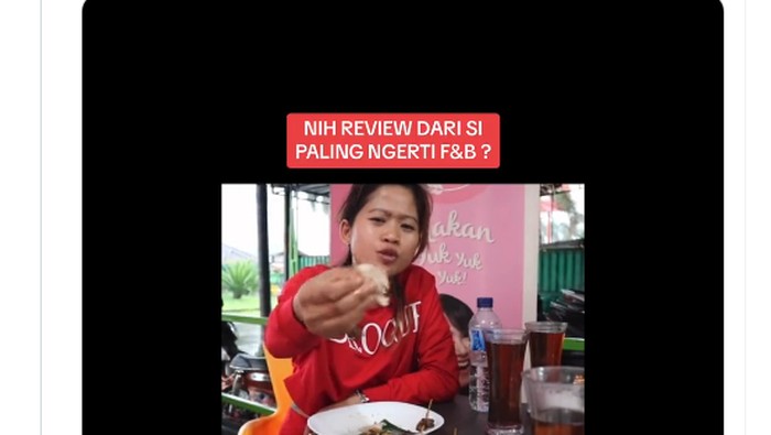 Netizen Ramai-ramai Kritik Gaya Review Makanan Farida Nurhan