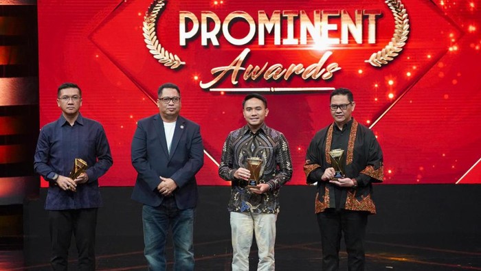 Pegadaian meraih penghargaan di ajang Prominent Award 2023
