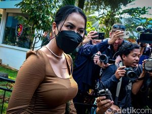 Polisi Tunda Pemeriksaan Siskaeee Hari Ini
