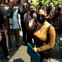 Penampilan Siskaeee Dipanggil Polisi soal Film Porno