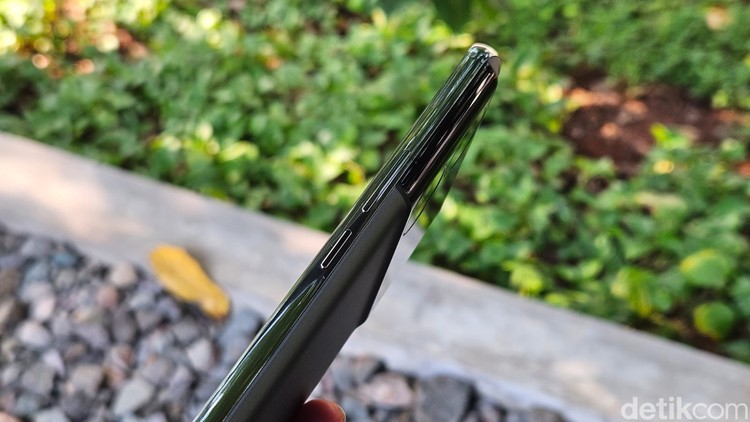 Realme GT 5