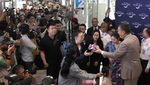 Semringah Turis China Liburan ke Thailand Tanpa Visa