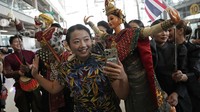 Turis China menjadi penggerak industri pariwisata Thailand sebelum pandemi Covid-19. Pada tahun 2019, 11 juta pengunjung dari China berkontribusi terhadap rekor 39 juta kedatangan di Thailand.
