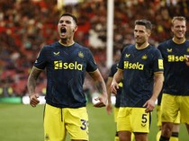 Newcastle United Pesta Gol ke Gawang Sheffield United 8-0