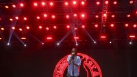 Band asal Yogyakarta itu manggung di stage terbesar Pestapora dengan lagu Radio sebagai pembuka. Foto: Rifkianto Nugroho/detikcom