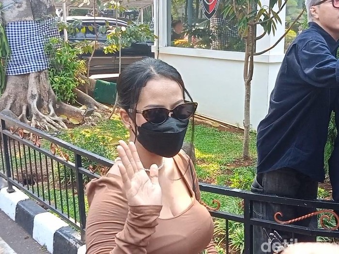 Siskaeee Siskaeee di Polda Metro Jaya