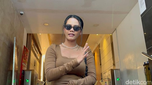 Siskaeee usai diperiksa soal film porno di Jaksel