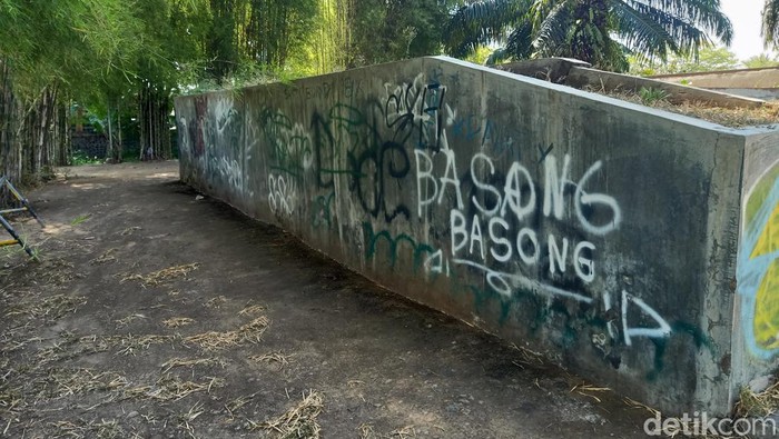 Skatepark di Jembrana, Bali, yang jadi tempat berak sembarangan.