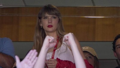 Foto Taylor Swift Digosipkan Pacaran dengan Atlet yang Pernah Punya 50 Pacar