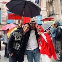 Tak sedikit yang memuji penampilan terbaru Thariq usai digosipkan pacaran dengan Aaliyah. Banyak yang menyebut penampilann Thariq itu jadi semakin berkharisma dan berkelas. Foto: Instagram/@thariqhalilintar