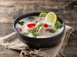 Tom Kha Gai Jadi Sup Ayam Terbaik di Dunia, Ini Keistimewaannya!