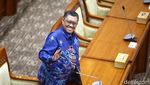 Giliran Aidul Fitriciada Azhari Jalani Uji Calon Hakim di DPR