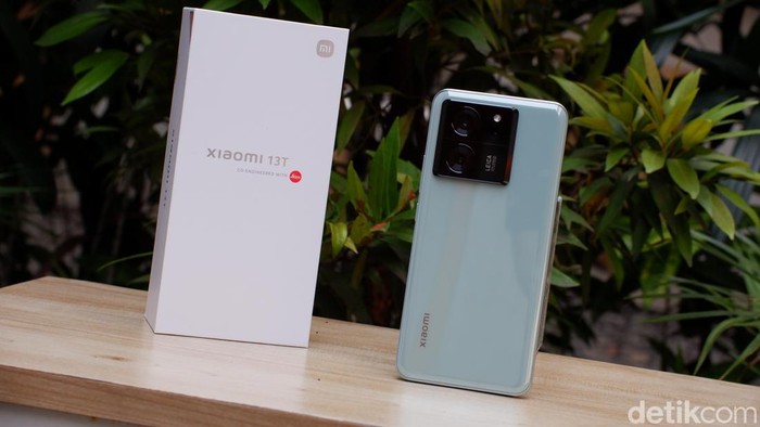 Xiaomi 13T bawa kamera Leica