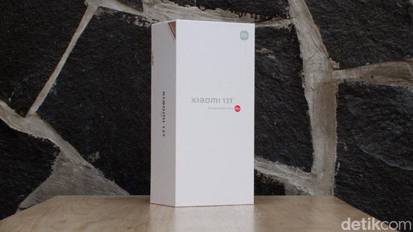 Unboxing Xiaomi 13T: HP Kamera Leica Harga Oke Punya