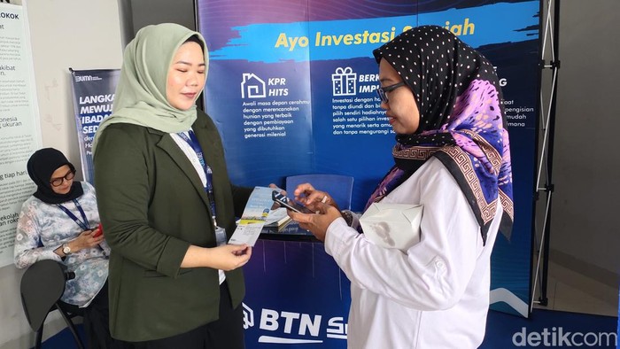 Akad Massal KPR Syariah BTN di Palembang.