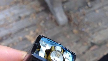 Ternyata Baterai 9 Volt Adalah 6 Baterai AAA Yang Ditempel Bersama Foto: Adi Fida Rahman/detikINET