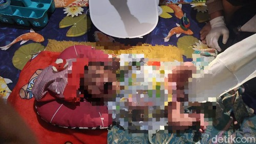 Heboh bayi dibuang di depan rumah warga di Lombok Timur, NTT.