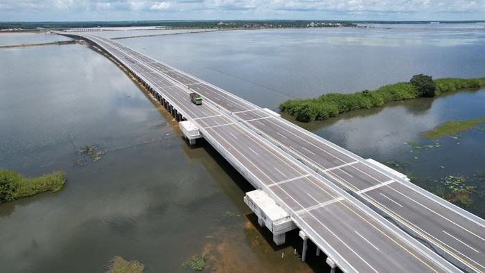 Ilustrasi Proyek Jalan Tol Trans Sumatera (JTTS).