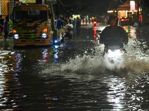 Update Bibit Siklon 91S: Dekati Sumatera-Curah Hujan Naik di Wilayah-wilayah Ini