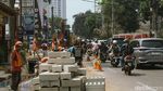 Intip Proyek Trotoar Ramah Disabilitas Rp 2,7 M di Cinere Depok