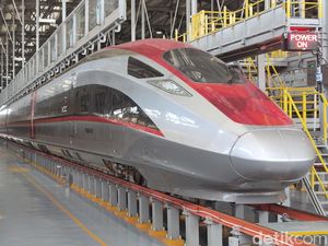 Dirut KCIC: 30 Ribu Orang Sudah Merasakan Kereta Cepat