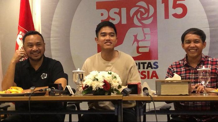 Kaesang Pangarep (tengah)-(Annisa/detikcom)