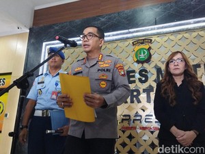 Polisi: Anak Pamen TNI Tusuk Diri Sendiri Sebelum Tewas Terbakar di Halim