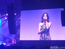 Keseruan NIKI Pulang Kampung di Nicole World Tour 2023 Jakarta