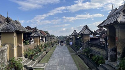 Potret Desa Wisata Penglipuran yang Punya Bangunan Seragam