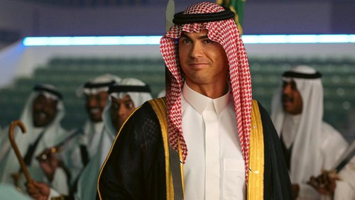 Soccer Football - Saudi Pro League - Al Nassr celebrate Saudi 93rd national day - Al Nassr Club, Riyadh, Saudi Arabia - September 23, 2023 Al Nassrs Cristiano Ronaldo dressed in Saudi national clothing celebrates Saudi 93rd national day Al Nassr Football Club Media Office/Handout via REUTERS  ATTENTION EDITORS - THIS IMAGE HAS BEEN SUPPLIED BY A THIRD PARTY. NO RESALES. NO ARCHIVES