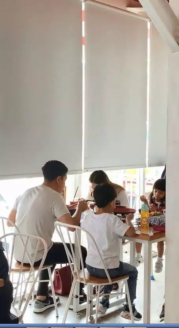 Selvi Ananda Selvi Ananda