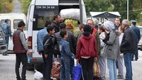 Warga Armenia di Karabakh, wilayah yang diakui secara internasional sebagai bagian dari Azerbaijan, dipaksa melakukan gencatan senjata pekan lalu setelah operasi militer 24 jam oleh militer Azerbaijan yang jauh lebih besar.  