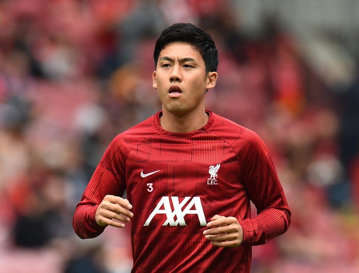 Soccer Football - Premier League - Liverpool v West Ham United - Anfield, Liverpool, Britain - September 24, 2023 Liverpool's Wataru Endo during the warm up before the match REUTERS/Peter Powell NO USE WITH UNAUTHORIZED AUDIO, VIDEO, DATA, FIXTURE LISTS, CLUB/LEAGUE LOGOS OR 'LIVE' SERVICES. ONLINE IN-MATCH USE LIMITED TO 45 IMAGES, NO VIDEO EMULATION. NO USE IN BETTING, GAMES OR SINGLE CLUB/LEAGUE/PLAYER PUBLICATIONS.