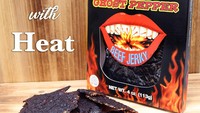 Dendeng sapi satu ini bercita rasa pedas yang mengandung lebih dari 1 juta SHU. Campurannya terbuat dari Bhut Jolokia yang rasa pedasnya berasal dari jalapeno dan habanero. Foto: site news