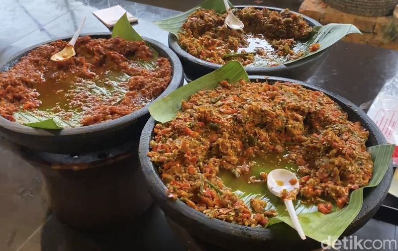 Danau Abah, restoran Sunda hidden gem di BSD yang menawarkan menu prasmanan nikmat.