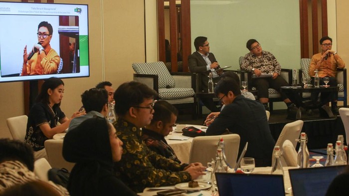 Edukasi Perlindungan Data Pribadi dan Krisis Kebocoran Data Edukasi Perlindungan Data Pribadi dan Krisis Kebocoran Data