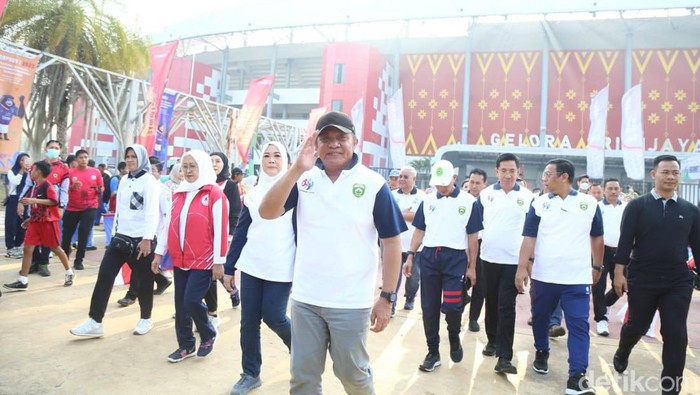 Gubernur Sumatera Selatan Herman Deru membuka Forprov di JSC.