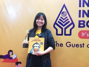 Kejutan Kungkang Jadi Buku Anak Terbaik Tahun Ini