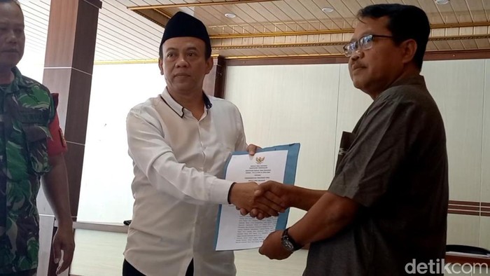 Kades di Trenggalek mundur setelah hamili perangkat Desa Bogaran