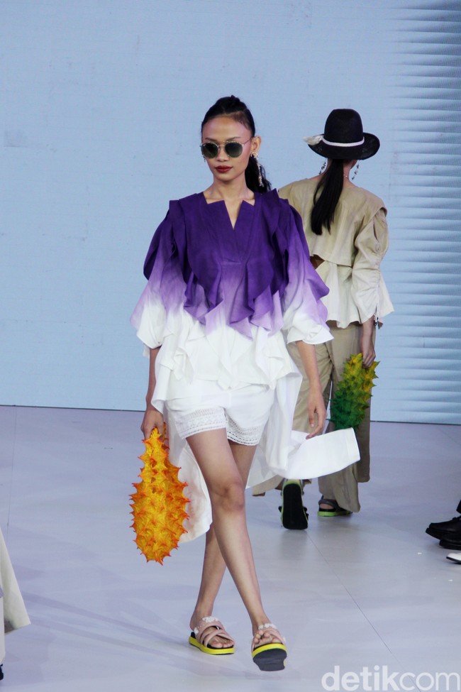Inilah koleksi terbaru brand Purana yang ditampilkan di acara Fashion Nation, Senayan City, Jakarta. Foto: Mohammad Abduh/detikcom.