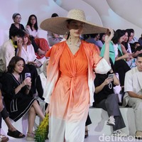 Inilah koleksi terbaru brand Purana yang ditampilkan di acara Fashion Nation, Senayan City, Jakarta. Foto: Mohammad Abduh/detikcom.