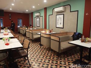 Tempat Nongkrong Bernuansa Peranakan yang Nikmat di Jalan Sabang