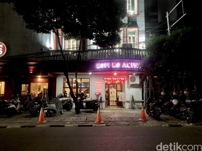 Kopi Ko Acung di Jalan Sabang