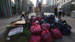 Kotornya Jalanan London Saat Tukang Sampah Mogok Kerja