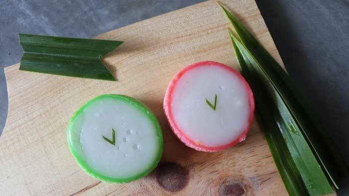Contoh kue lumpur lapindo.