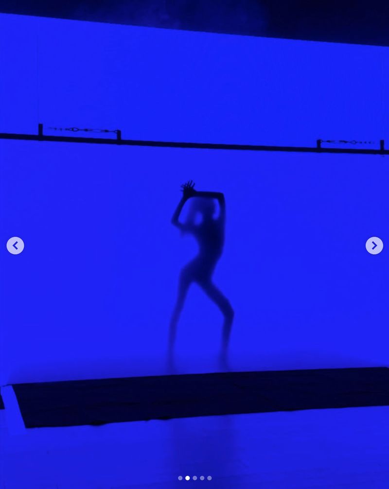 Lisa BLACKPINK akan tampil di Crazy Horse Paris