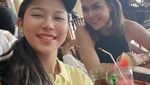 Momen Lisa Oktaviani Aspri ke-27 Hotman Paris Saat Makan Bersama