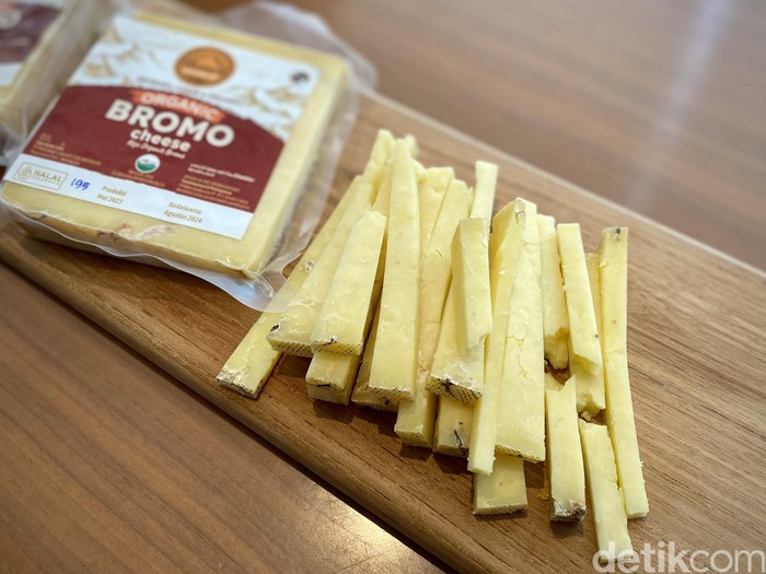 Mazaraat Cheese