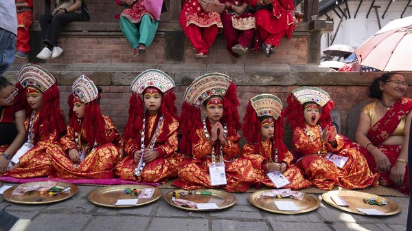 Melihat Ritual Kumari Puja di Nepal